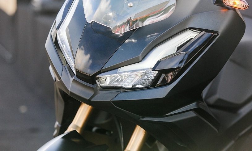 Honda ADV 350 - tân binh xe ga đường trường giá gần 166 triệu đồng