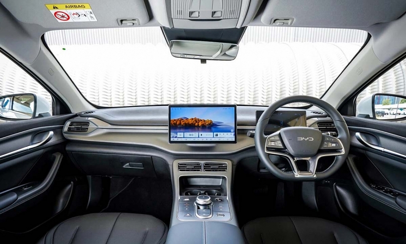 BYD Seal 5 - sedan cỡ C hybrid sắp bán ở Việt Nam