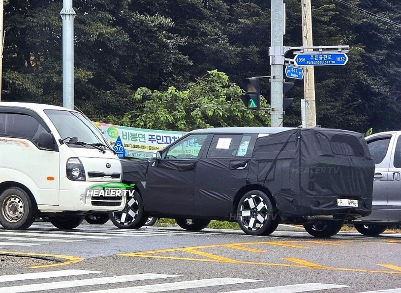 Hé lộ diện mạo hoàn toàn mới của Hyundai Santa Fe