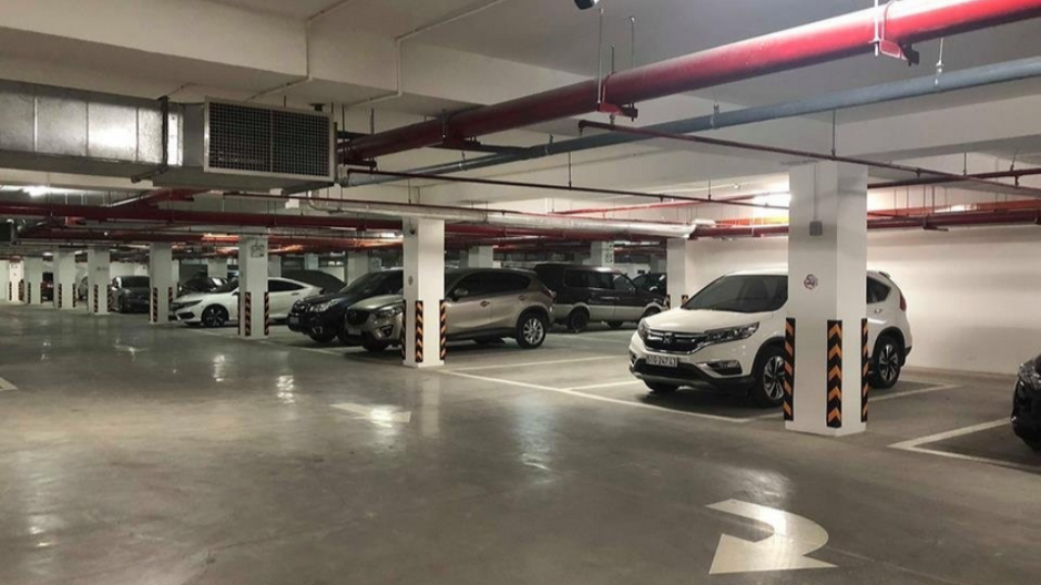 Cách bảo vệ ô tô khi mưa bão, ngập lụt Cách bảo vệ ô tô khi mưa bão, ngập lụt