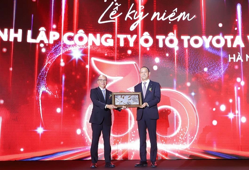 Toyota Việt Nam kỷ niệm 30 năm: Hành trình bền vững cùng đất nước Toyota Việt Nam kỷ niệm 30 năm: Hành trình bền vững cùng đất nước