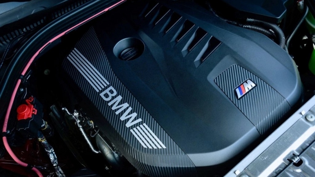 Sếp BMW: 'Động cơ đốt trong không bao giờ biến mất'