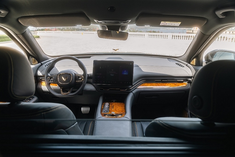 Lạc Hồng 900 LX bản chống đạn an toàn cỡ nào ? Lạc Hồng 900 LX bản chống đạn an toàn cỡ nào ?