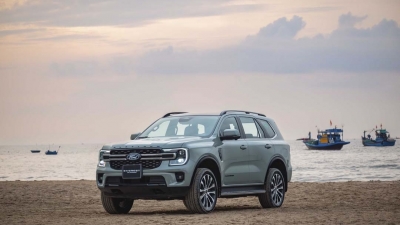 Ford kích cầu tháng 9, hỗ trợ 100% trước bạ và đẩy mạnh Ready Set Ford