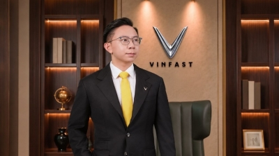 Ông Phạm Nhật Vượng và bà Phạm Thu Hương chuyển giao vai trò lãnh đạo tại VinFast và GSM