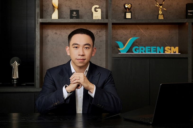 Ông Phạm Nhật Vượng và bà Phạm Thu Hương chuyển giao vai trò lãnh đạo tại VinFast và GSM