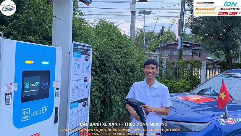 Caravan “Dấu bánh xe xanh”: Xe điện Việt vượt 3.000 km chinh phục Nam Lào
