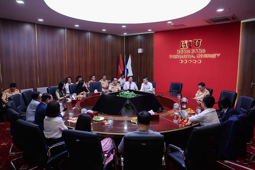 Toyota Việt Nam đồng hành cùng Chương trình Sáng kiến An toàn Giao thông Việt Nam 2026