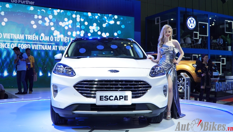  Ford Escape, Tourneo sacuden el stand de Ford en VMS