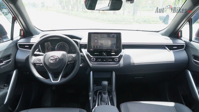 OMODA 5 sắp ra mắt có gì đấu Toyota Corolla Cross?