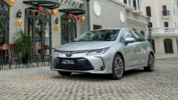 Toyota Corolla Altis 2023 nâng cấp trang bị, giá tăng nhẹ