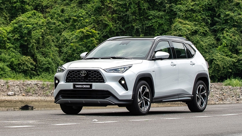 Top 10 xe bán chạy tháng 9: 'Cú sốc' Top 5 và màn phản công của xe gầm cao