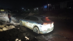 Hành trình chinh phục Tây Tạng của đoàn VinFast VF 8: Vượt 