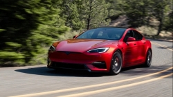 CEO hãng đối thủ chê xe Tesla 