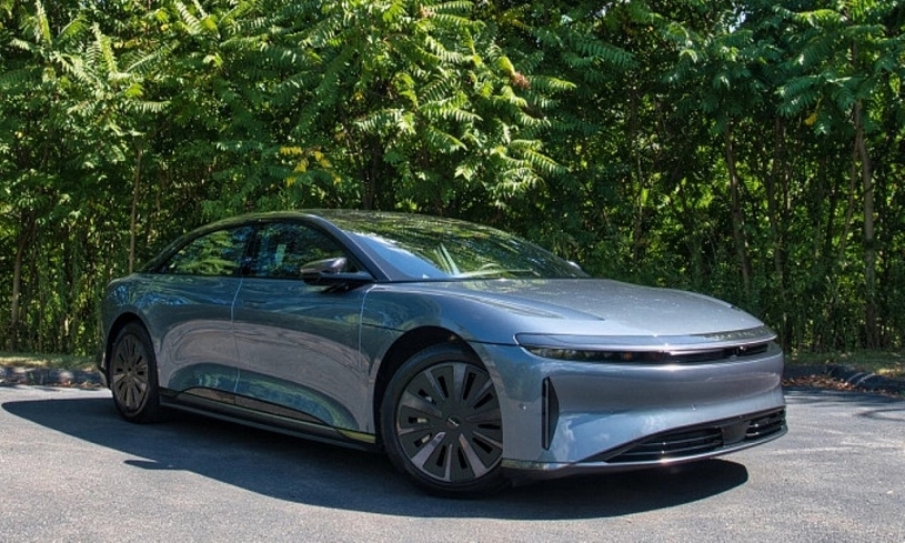 CEO hãng đối thủ chê xe Tesla 'không thay đổi suốt 12 năm'