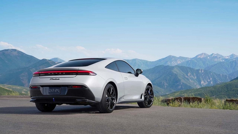 Xe hybrid mới của Honda gây sốt khi vừa ra mắt Xe hybrid mới của Honda gây sốt khi vừa ra mắt