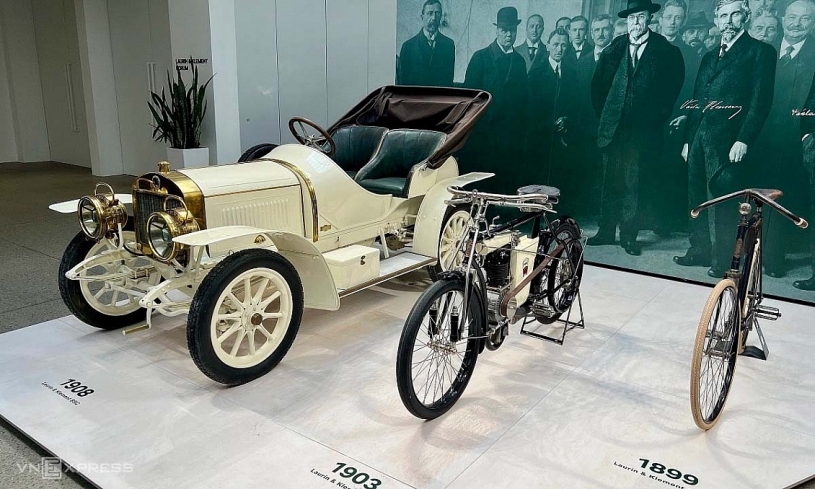 Skoda L&K Voiturette A – chiếc ôtô đầu tiên của Tiệp Khắc