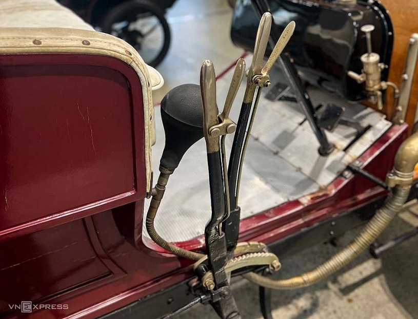 Skoda L&K Voiturette A – chiếc ôtô đầu tiên của Tiệp Khắc