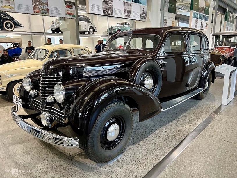 Skoda L&K Voiturette A – chiếc ôtô đầu tiên của Tiệp Khắc