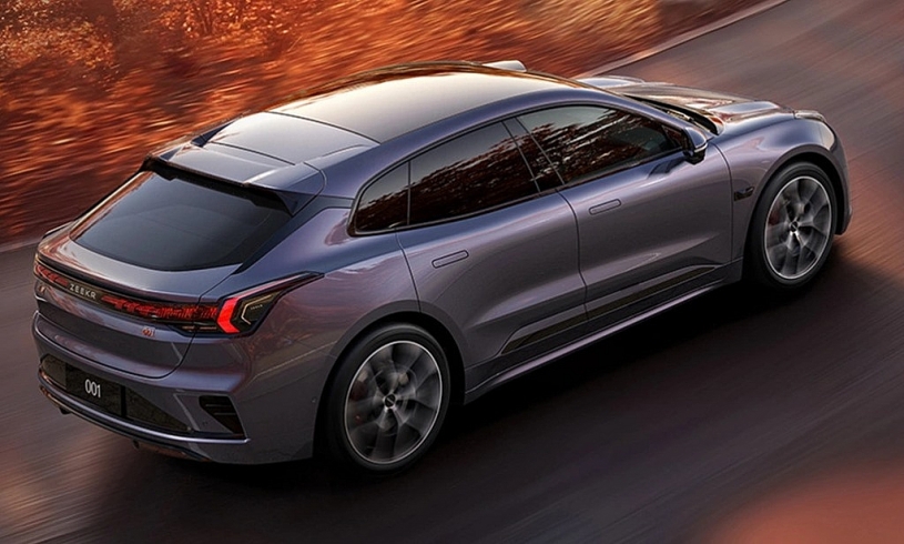 Mẫu xe điện Trung Quốc sạc pin nhanh gần bằng ô tô truyền thống đổ xăng