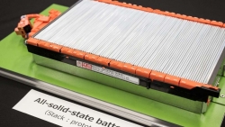 Toyota tham vọng sớm định nghĩa lại cuộc chơi xe điện với pin thể rắn