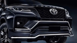 Toyota Fortuner Leader Edition trở lại với diện mạo mới trẻ trung và thể thao hơn