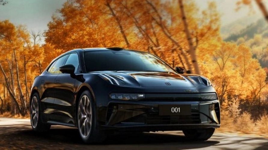 Xe điện Trung Quốc nâng cấp khả năng sạc, 7 phút di chuyển gần 500 km