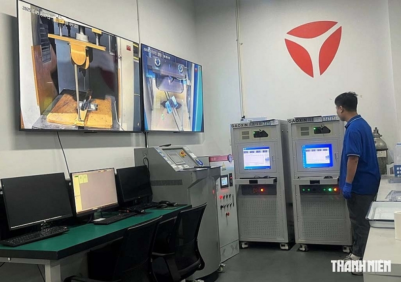 Pin natri-ion giảm rủi ro cháy nổ: Bước ngoặt mới cho ngành xe máy điện?