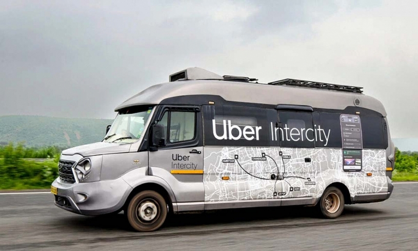 Dịch vụ xe khách hạng sang như ở nhà cho 4-5 người