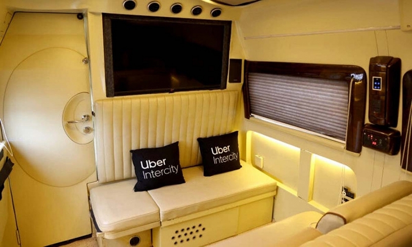 Dịch vụ xe khách hạng sang như ở nhà cho 4-5 người