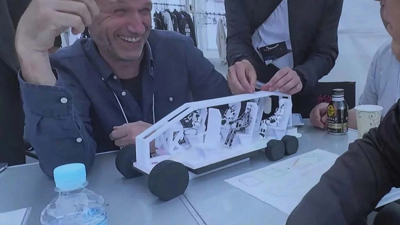 Lexus LS mới sẽ có dạng minivan 6 bánh độc đáo? Lexus LS mới sẽ có dạng minivan 6 bánh độc đáo?