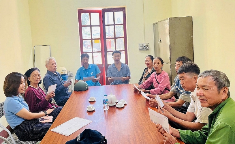 Quỹ Toyota Việt Nam trao tặng áo phao cứu sinh, lan tỏa tinh thần an toàn vì cộng đồng