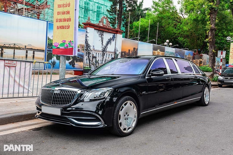 Cận cảnh S 650 Pullman giá 30 tỷ của đại gia Hà Nội, thay bộ lốp mất 4 ngày Cận cảnh S 650 Pullman giá 30 tỷ của đại gia Hà Nội, thay bộ lốp mất 4 ngày
