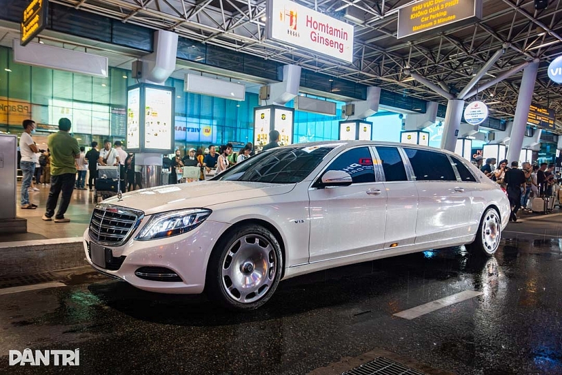 Cận cảnh S 650 Pullman giá 30 tỷ của đại gia Hà Nội, thay bộ lốp mất 4 ngày Cận cảnh S 650 Pullman giá 30 tỷ của đại gia Hà Nội, thay bộ lốp mất 4 ngày