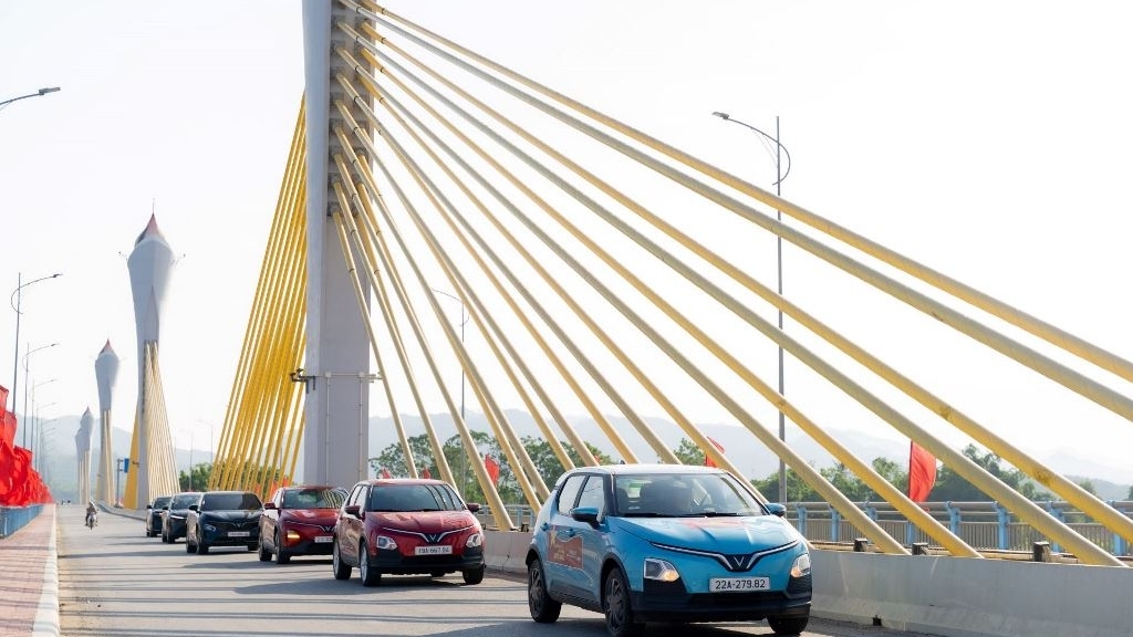 Thuê pin một thời gian, người dùng VinFast “quay xe” mua đứt vì món hời quá lớn