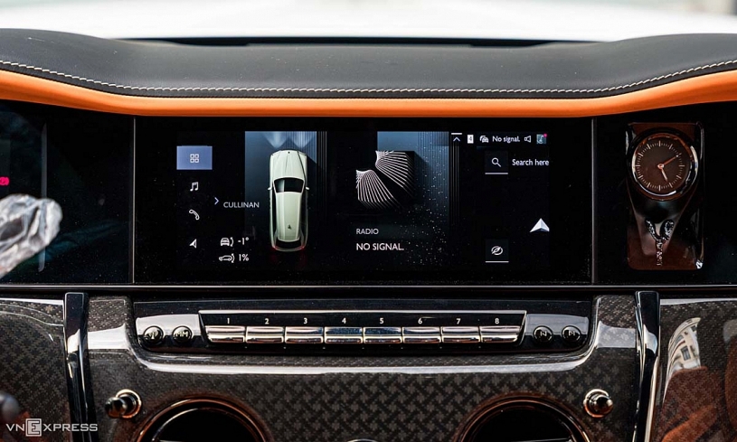 Rolls-Royce Cullinan Black Badge 2025 đầu tiên về Việt Nam Rolls-Royce Cullinan Black Badge 2025 đầu tiên về Việt Nam