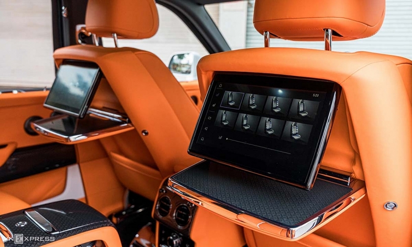 Rolls-Royce Cullinan Black Badge 2025 đầu tiên về Việt Nam Rolls-Royce Cullinan Black Badge 2025 đầu tiên về Việt Nam