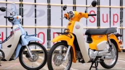 Cận cảnh Honda Super Cub phiên bản giới hạn 500 chiếc vừa trình làng