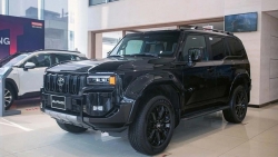Toyota Việt Nam cập nhật phần mềm táp-lô trên Land Cruiser Prado