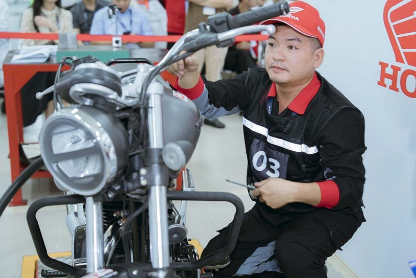 Honda Việt Nam nâng tầm trải nghiệm khách hàng qua Hội thi Nhân viên Dịch vụ Xuất sắc 2025 Honda Việt Nam nâng tầm trải nghiệm khách hàng qua Hội thi Nhân viên Dịch vụ Xuất sắc 2025
