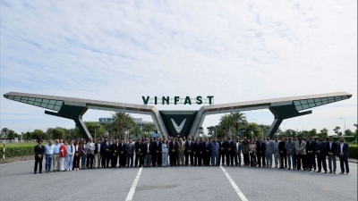 Bùng nổ tại Ấn Độ: VinFast bắt tay hơn 50 đại lý, phủ sóng xe máy điện khắp 15 bang