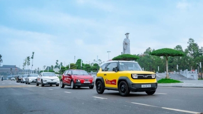 “Cơn lốc” xe điện VinFast: Tháng 9 bàn giao kỷ lục 23.624 ô tô