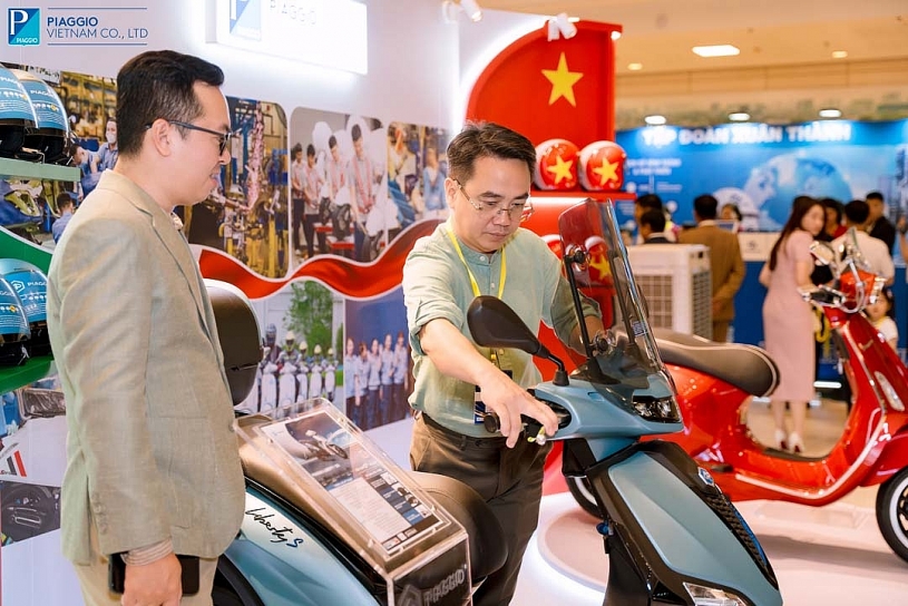 Mưa giải thưởng gọi tên Piaggio Việt Nam Mưa giải thưởng gọi tên Piaggio Việt Nam