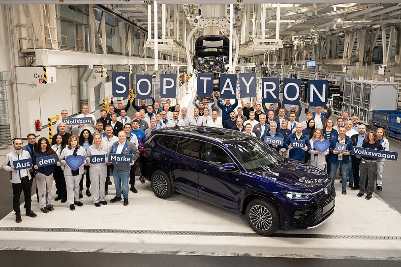 Volkswagen 'kích nổ' phân khúc SUV cận sang: Mở cọc bộ đôi Tiguan và Tayron thuần chất Đức từ 1,339 tỷ đồng
