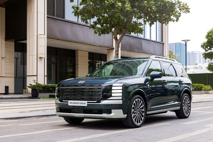 Hyundai Palisade Hybrid ra mắt Việt Nam: Giá bán từ 1,499 tỷ đồng