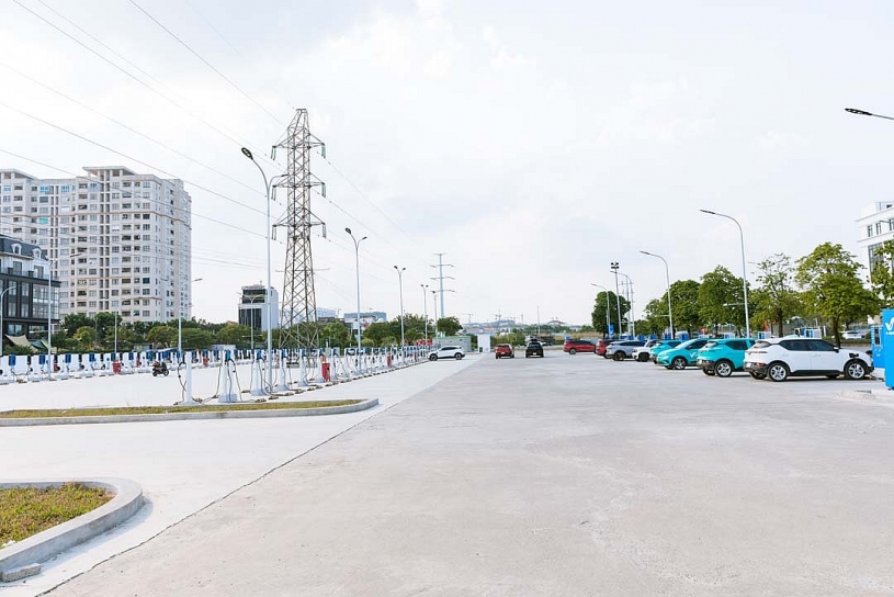 V-Green chính thức vận hành trạm sạc ô tô điện VinFast lớn nhất Việt Nam
