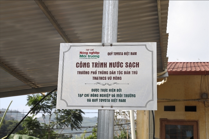 Niềm vui nước sạch vùng cao: Món quà thiết thực từ Toyota Việt Nam