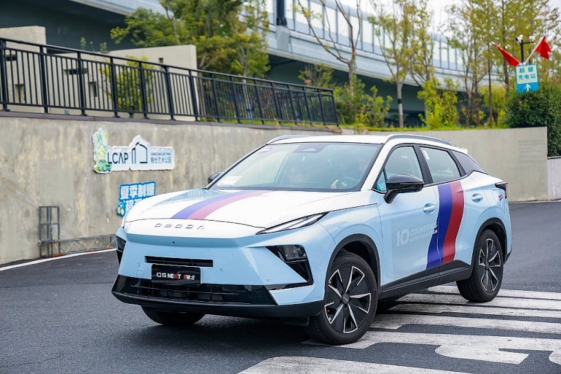 Chạy 1.015 km ngốn 4,5 lít/100 km: Xe hybrid OMODA gây sốc về độ tiết kiệm Chạy 1.015 km ngốn 4,5 lít/100 km: Xe hybrid OMODA gây sốc về độ tiết kiệm