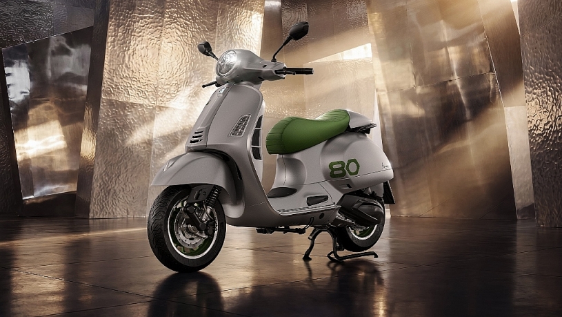 Vespa 80 năm ra mắt tại Việt Nam: Cơn sốt sở hữu đúng 4 chiếc độc bản Vespa 80 năm ra mắt tại Việt Nam: Cơn sốt sở hữu đúng 4 chiếc độc bản