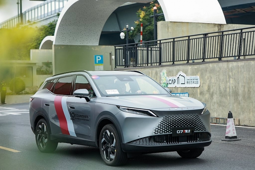 OMODA 7 SHS-H: Trải nghiệm êm ái khác biệt từ khối pin 5 kWh không cần sạc